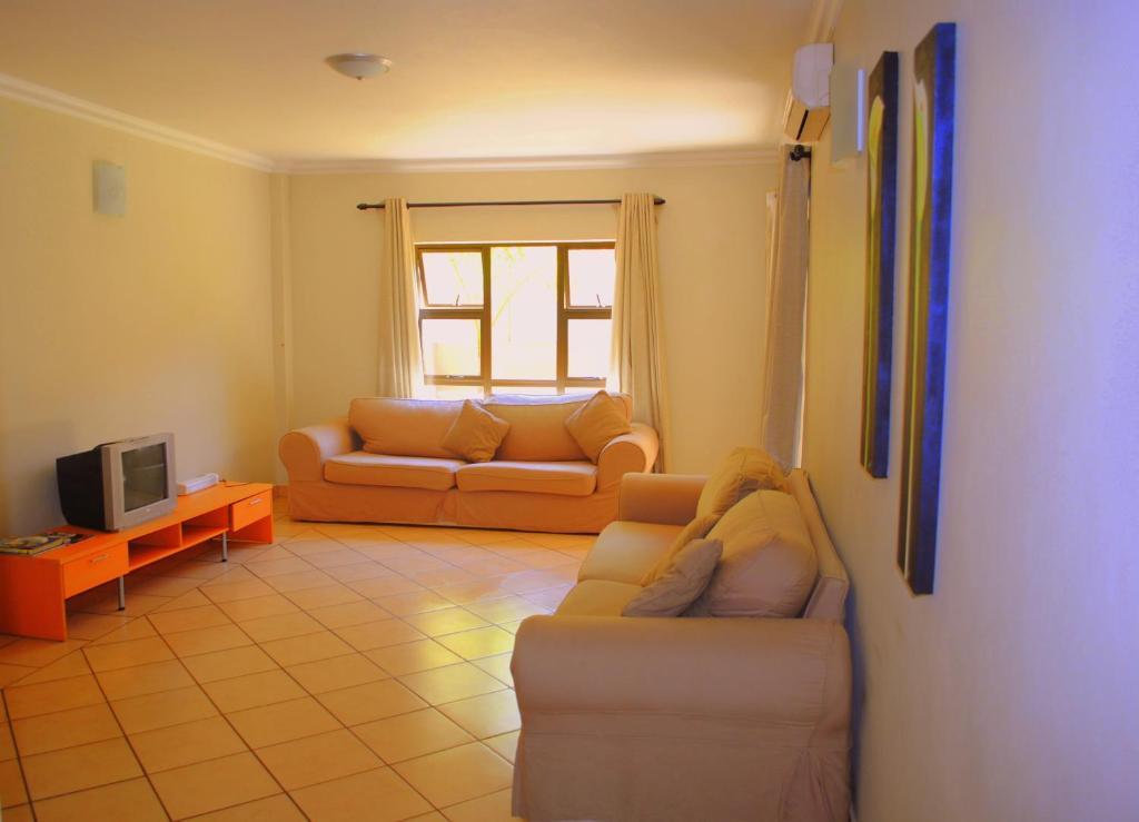Palm Valley Inn And Day Spa Hartbeespoort Dış mekan fotoğraf